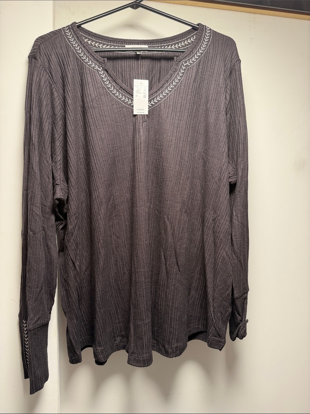 Maurice’s- new with tags. Embroidered V‑Neck Long Sleeve Top - Gray